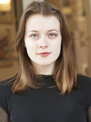 Zoé Belcastro in Vienna's English Theatre's Production of Nell Gwynn