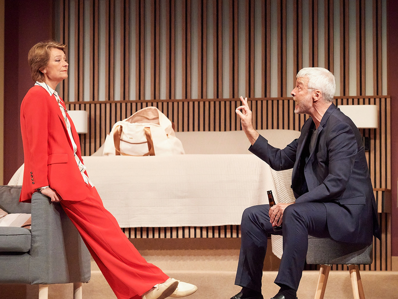 Ammerica's Sexiest Couple presented by Vienna's English Theatre