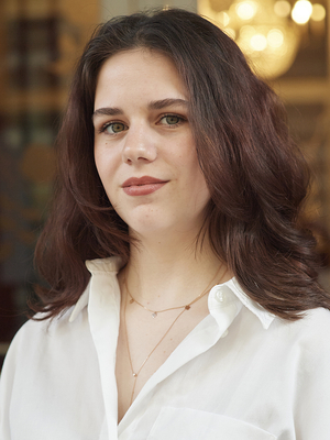 Antonia Salzer in Vienna's English Theatre's Production of Nell Gwynn